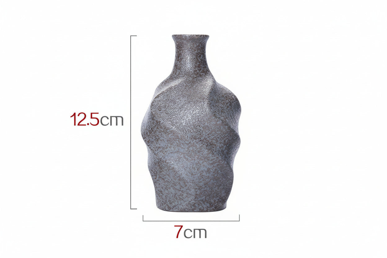Vera Vase