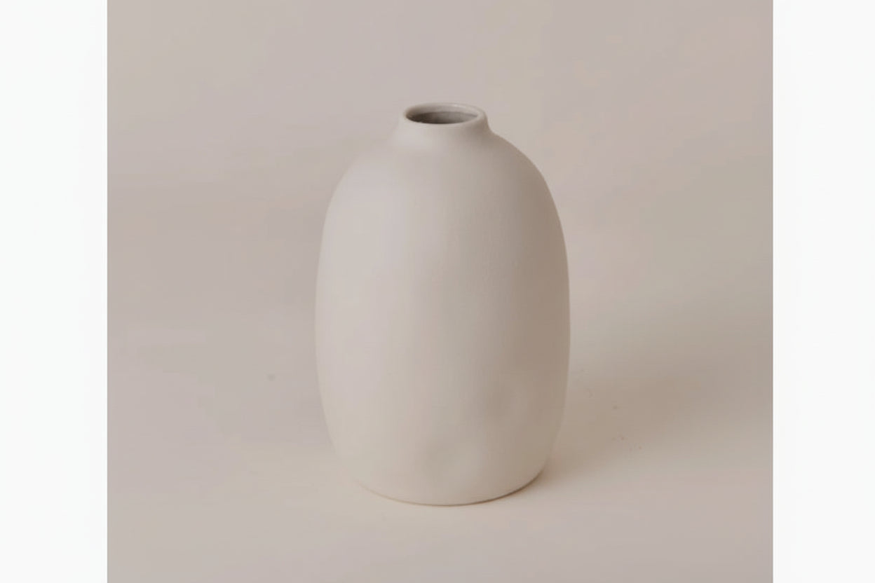 Nomi Vase