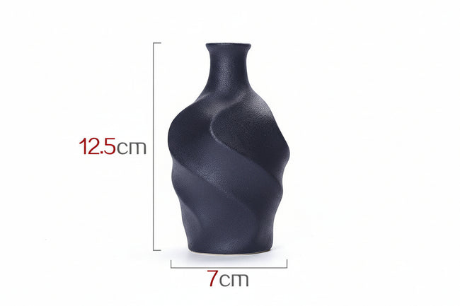Vera Vase
