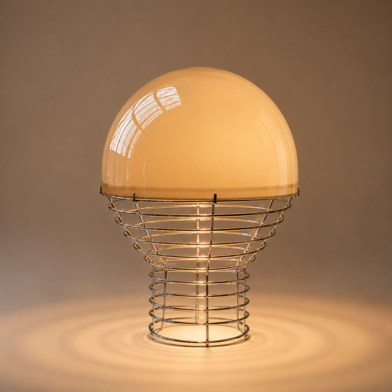 Orbita Table Lamp