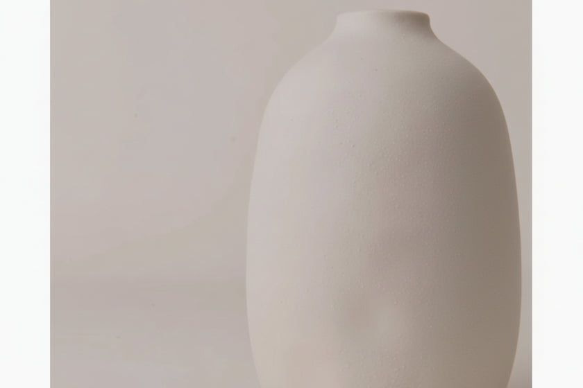Nomi Vase
