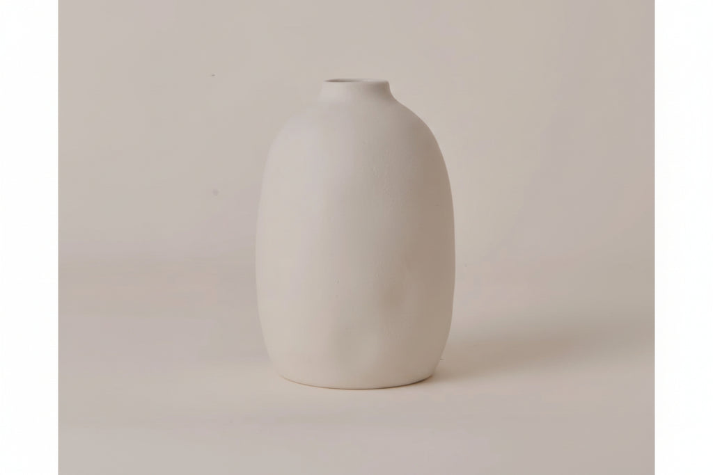 Nomi Vase