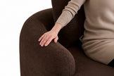 The Obsidian Curve Sectional