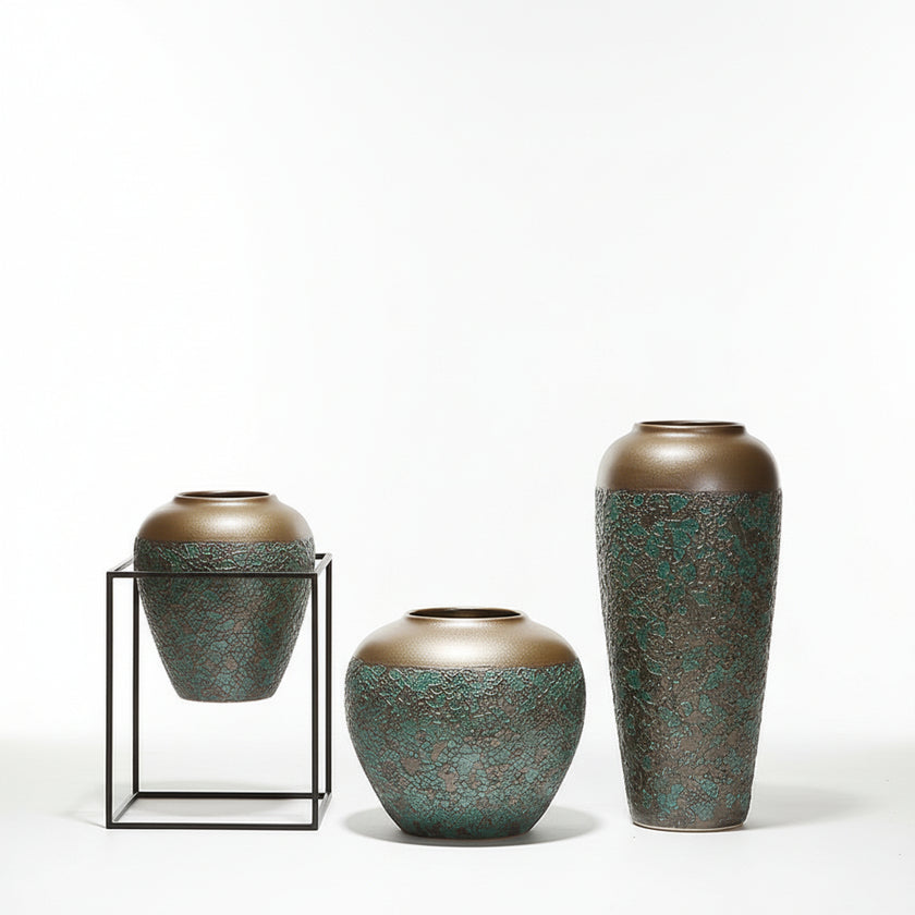 Godi Porcelain Vase